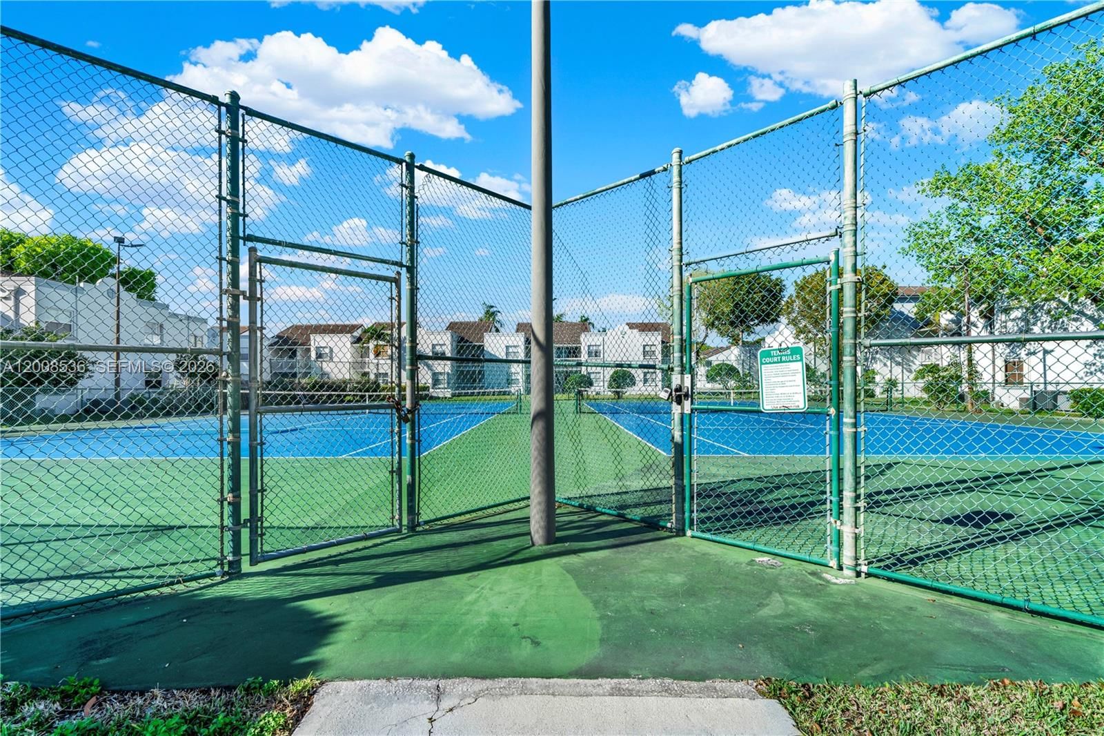 Real estate property located at 4728 97th Ct #86, Miami-dade, The Greens At Doral Condo, Doral, FL