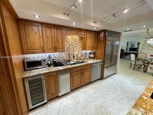 Real estate property located at 1121 Crandon Blvd D903, Miami-dade, Towers Of Key Biscayne Co, Key Biscayne, FL