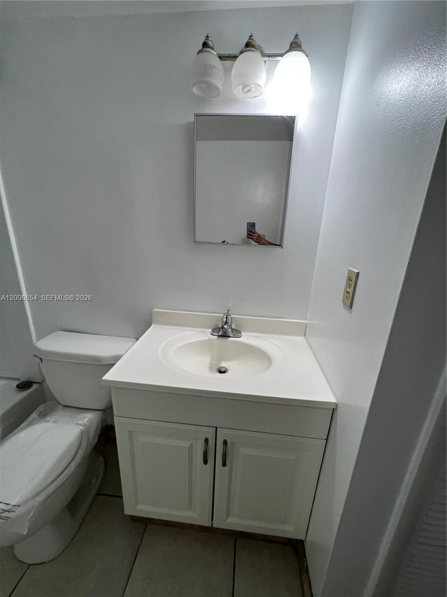 Real estate property located at 4116 88th Ave #104, Broward, Ramblewood East Condo, Coral Springs, FL