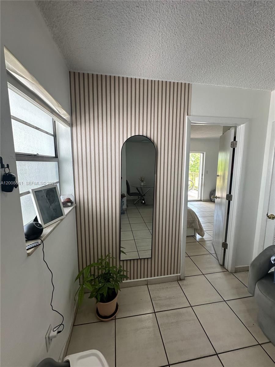 Real estate property located at 1340 Lincoln Rd #400, Miami-dade, Golden House Condo, Miami Beach, FL