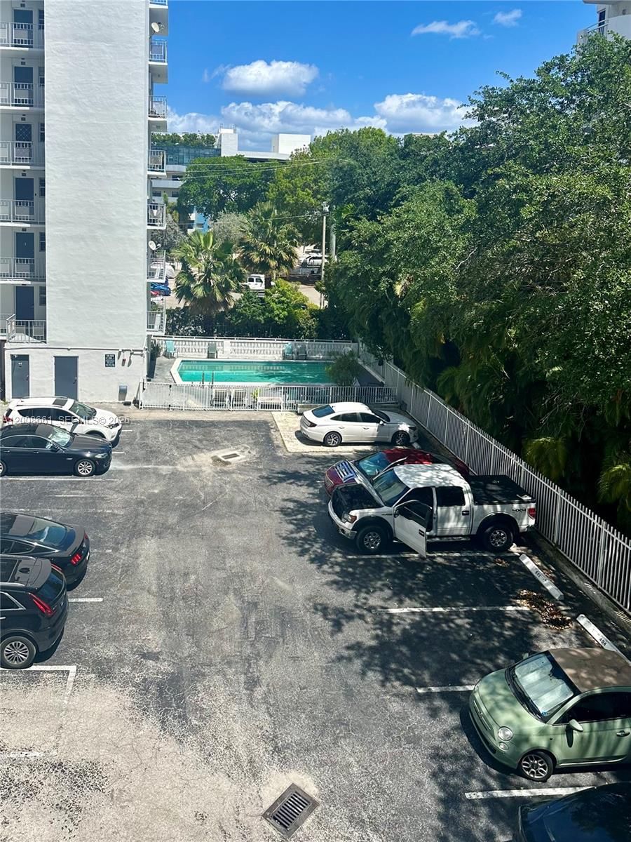 Real estate property located at 1340 Lincoln Rd #400, Miami-dade, Golden House Condo, Miami Beach, FL