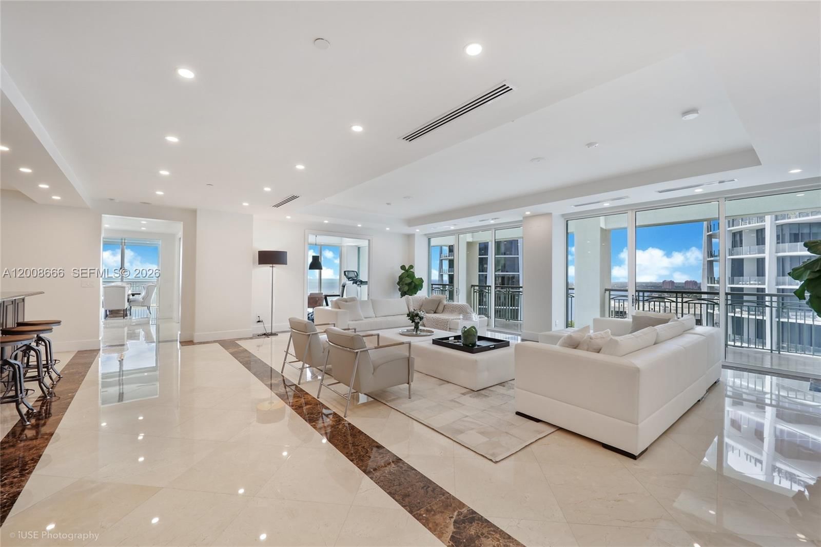 Real estate property located at 3400 27th Ave #2202, Miami-dade, The Tower Residences Cond, Miami, FL