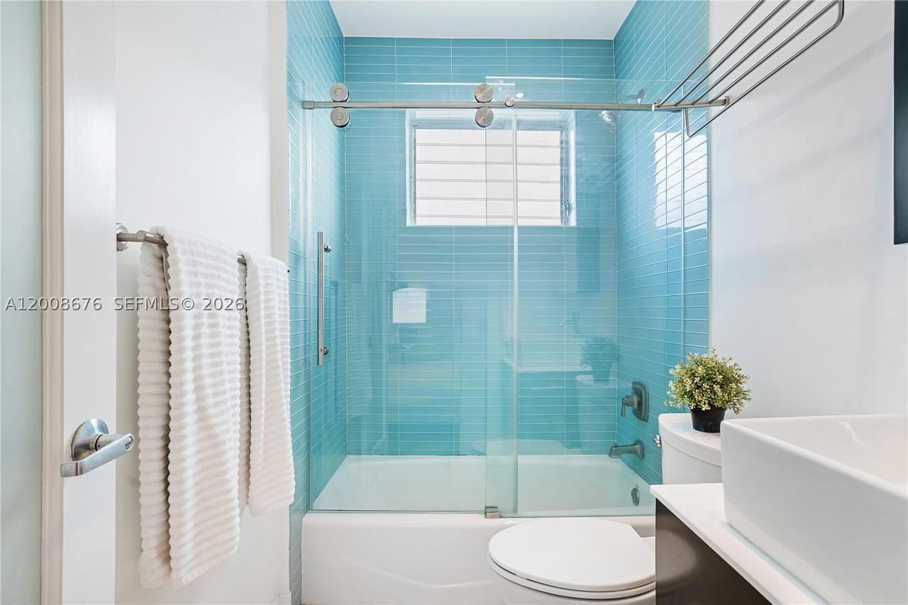 Real estate property located at 1050 Pennsylvania Ave #29, Miami-dade, Penn Eleven Co-op, Miami Beach, FL