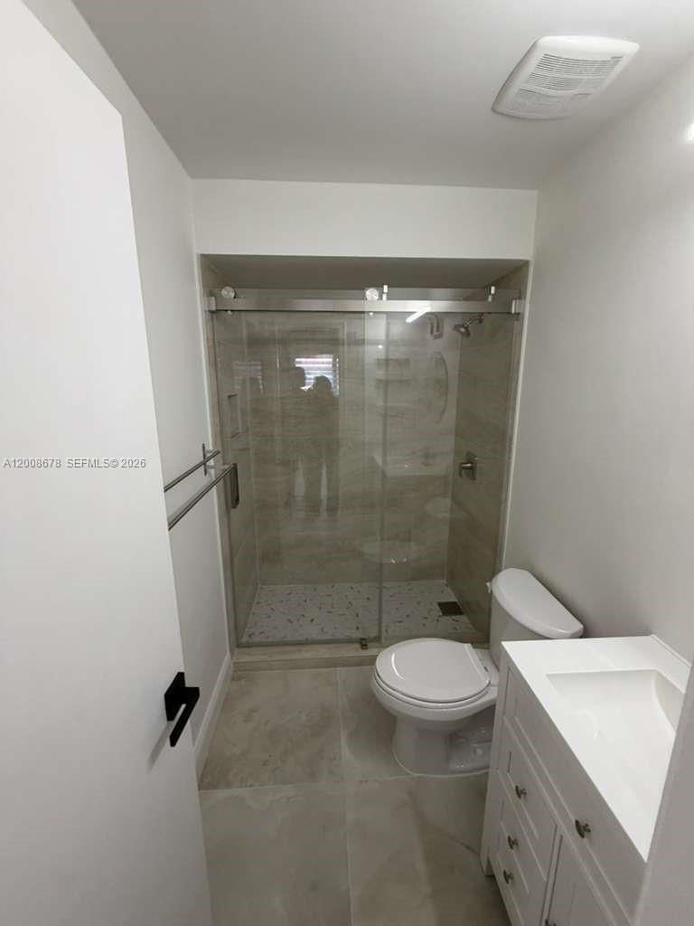 Real estate property located at 13470 62nd St #105N, Miami-dade, Kendall Lks E Lakeview Th, Miami, FL