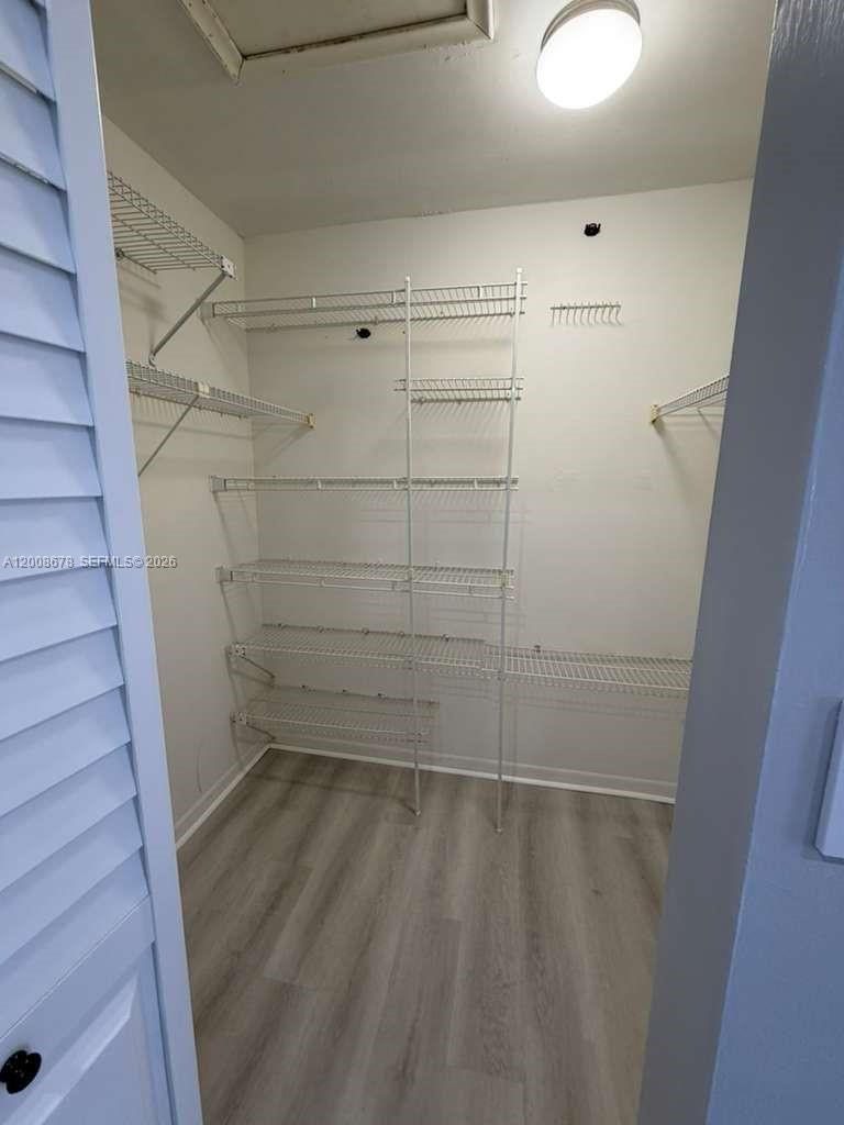 Real estate property located at 13470 62nd St #105N, Miami-dade, Kendall Lks E Lakeview Th, Miami, FL