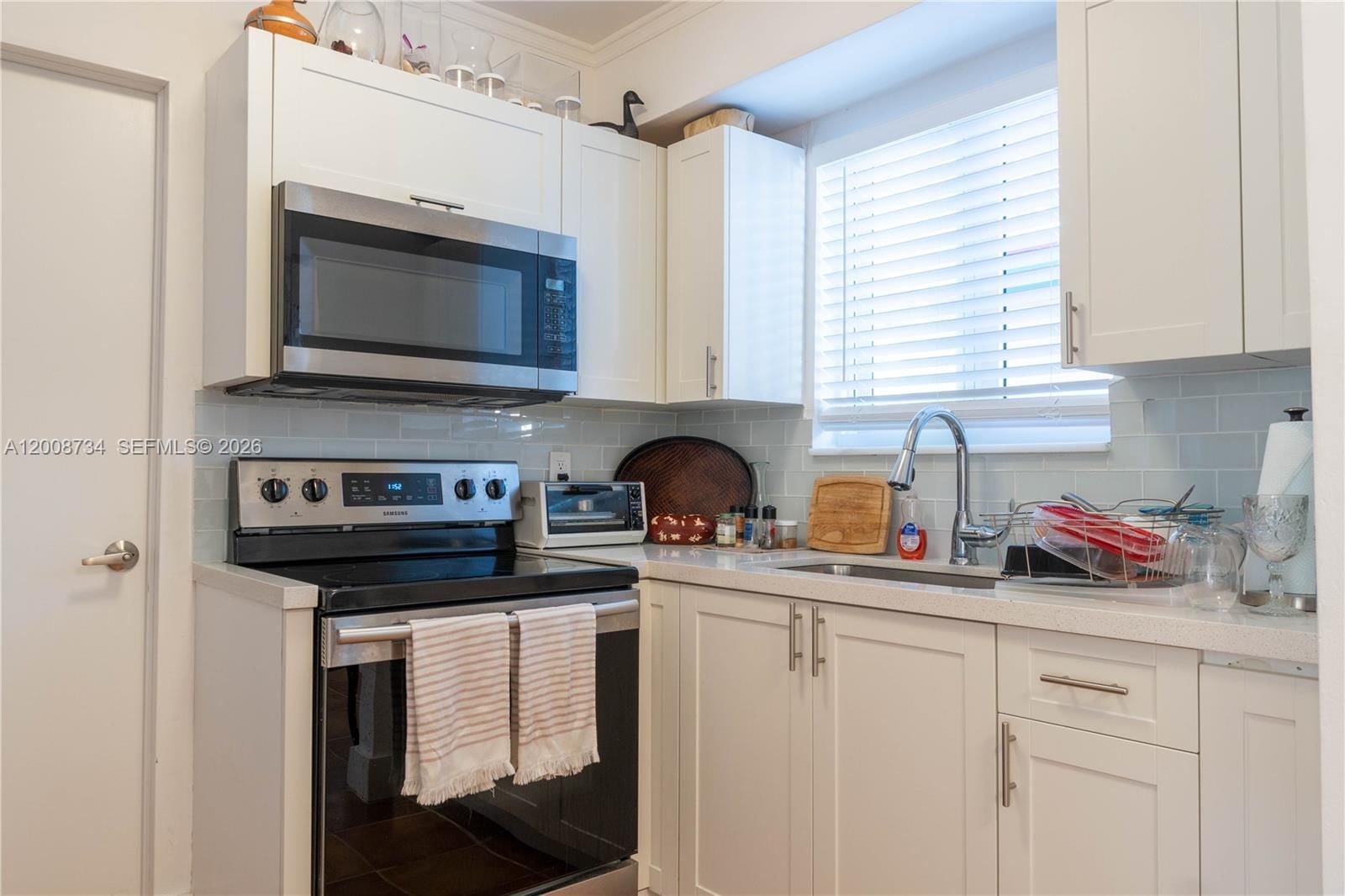 Real estate property located at 611 74th St, Miami-dade, Harding Townsite, Miami Beach, FL