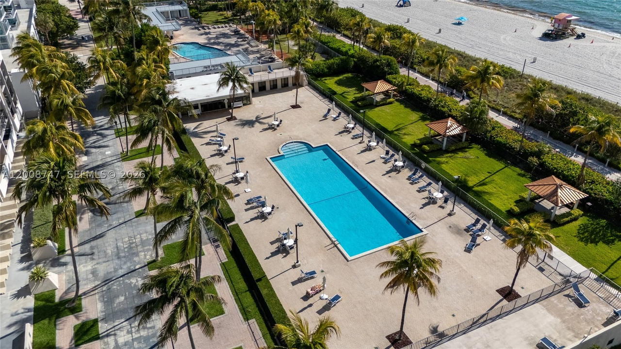 Real estate property located at 2625 Collins Ave #803, Miami-dade, Oceanfront Plaza Condo, Miami Beach, FL