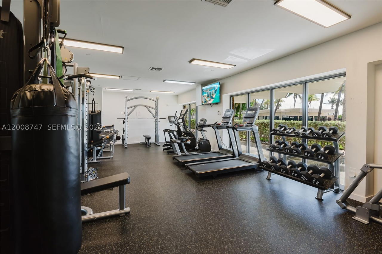 Real estate property located at 2625 Collins Ave #803, Miami-dade, Oceanfront Plaza Condo, Miami Beach, FL
