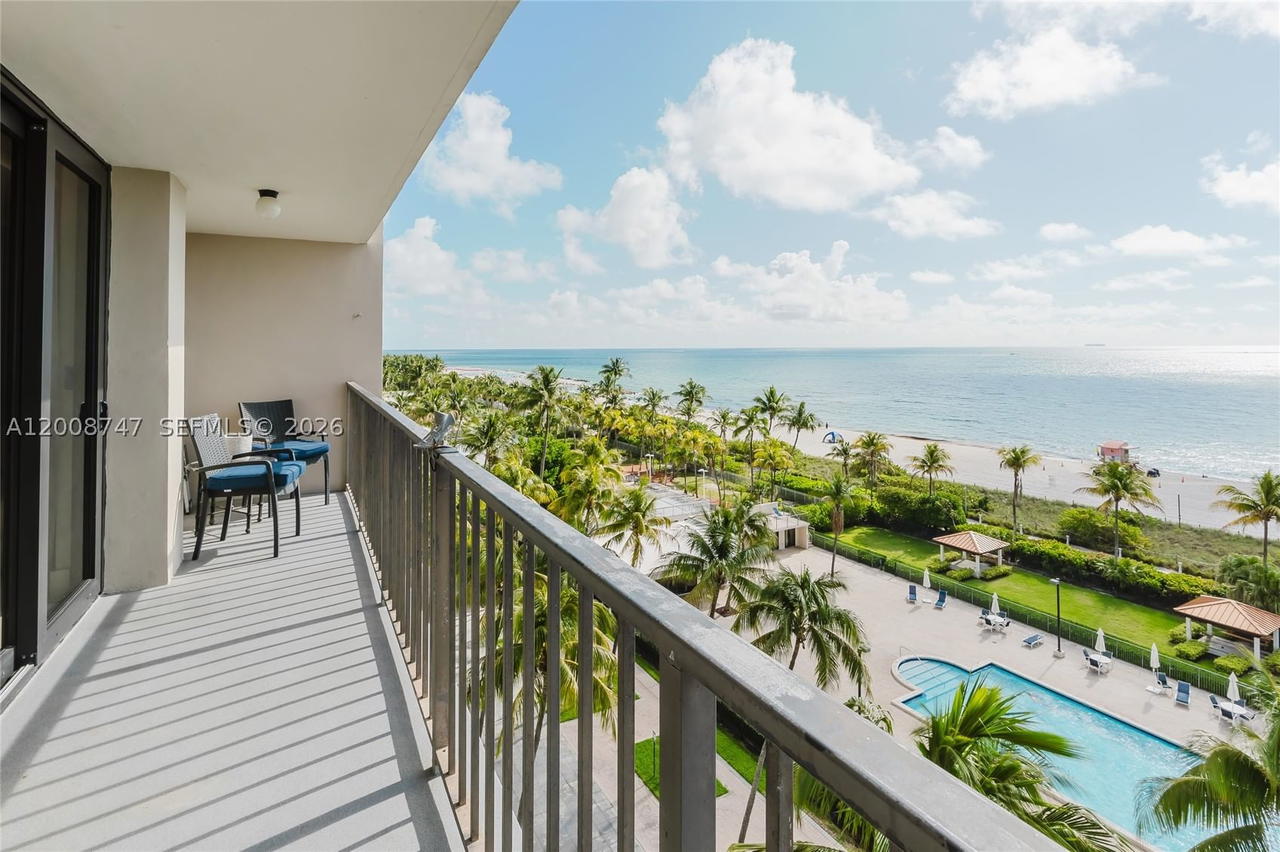 Real estate property located at 2625 Collins Ave #803, Miami-dade, Oceanfront Plaza Condo, Miami Beach, FL