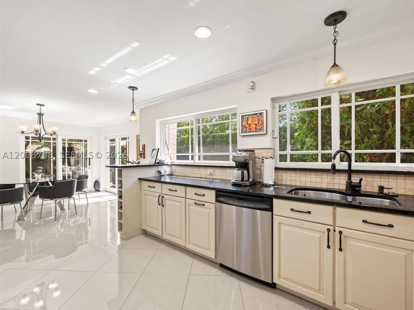 Real estate property located at 8889 78th Ct, Miami-dade, Tara, Miami, FL