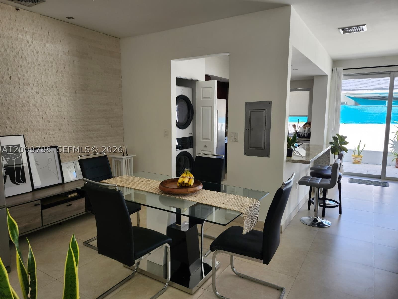 Real estate property located at 9195 Fontainebleau Blvd #6, Miami-dade, Oakview Condo #4, Miami, FL