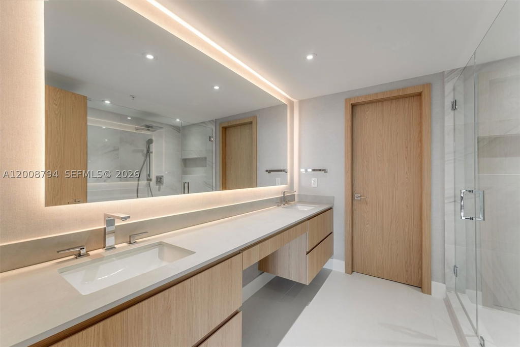 Real estate property located at 3350 27th Ave #1406, Miami-dade, The Executive Residences, Miami, FL