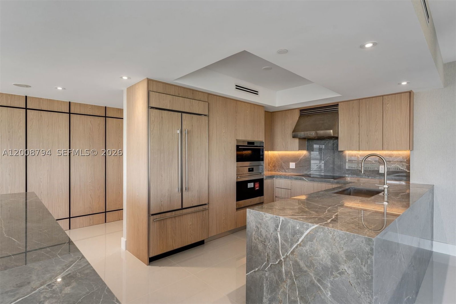 Real estate property located at 3350 27th Ave #1406, Miami-dade, The Executive Residences, Miami, FL