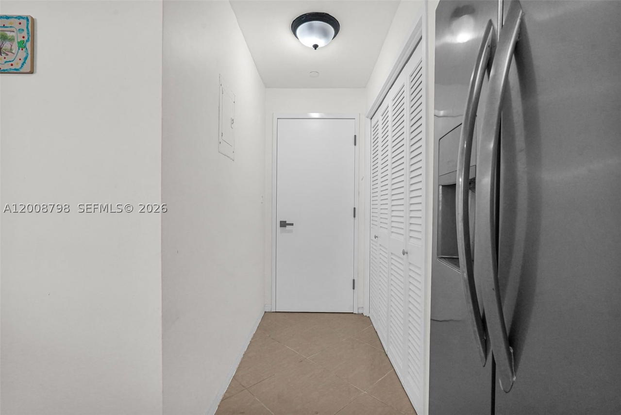Real estate property located at 5825 Collins Ave #2E, Miami-dade, Corinthian Condo, Miami Beach, FL