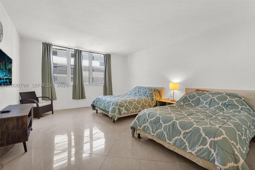 Real estate property located at 5825 Collins Ave #2E, Miami-dade, Corinthian Condo, Miami Beach, FL