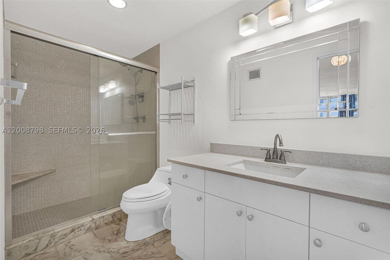 Real estate property located at 5825 Collins Ave #2E, Miami-dade, Corinthian Condo, Miami Beach, FL