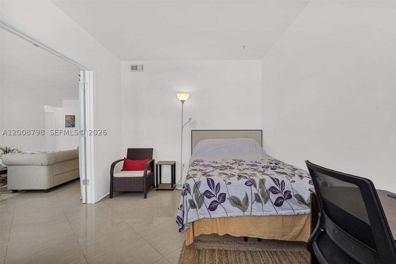 Real estate property located at 5825 Collins Ave #2E, Miami-dade, Corinthian Condo, Miami Beach, FL