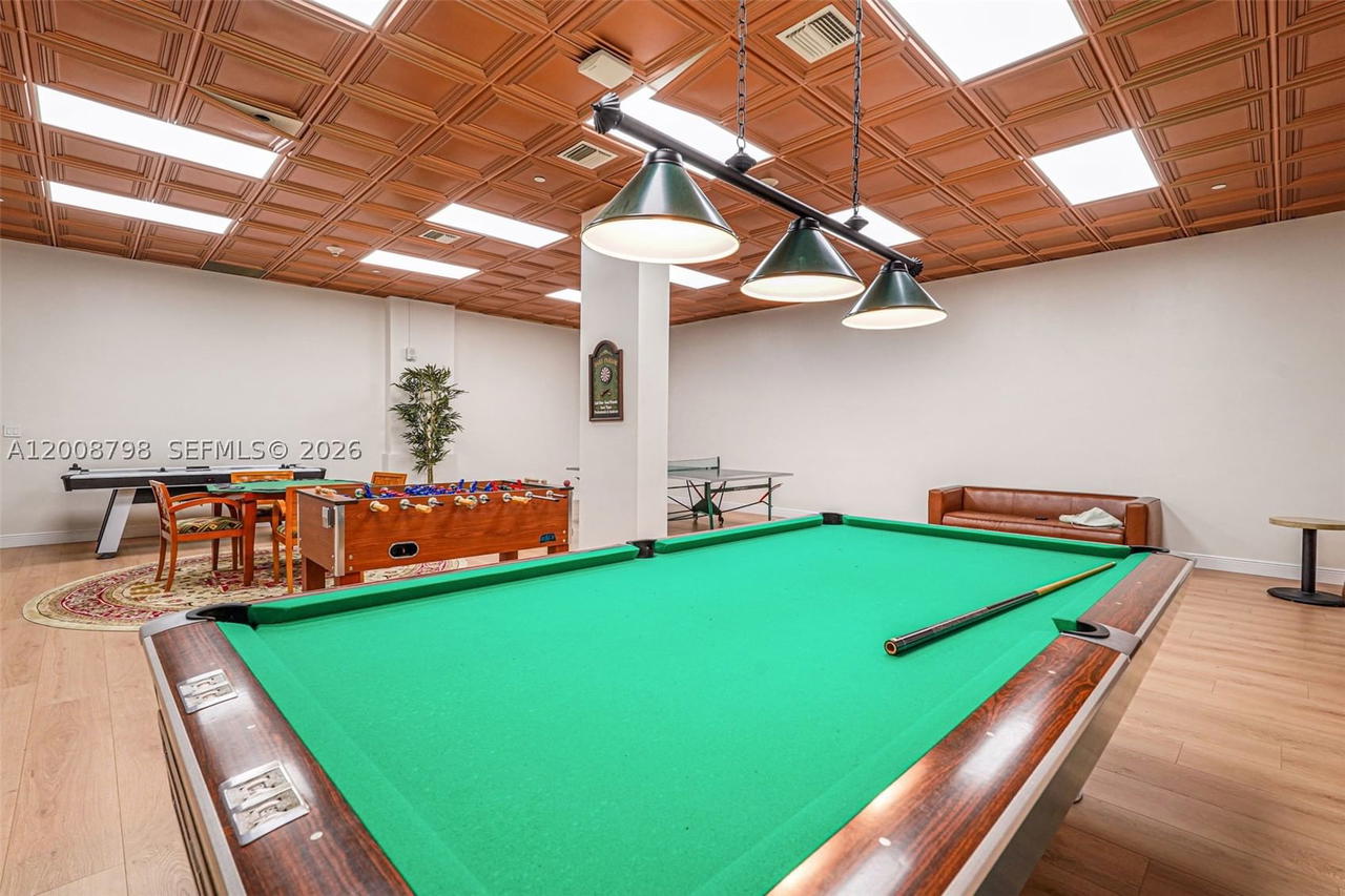 Real estate property located at 5825 Collins Ave #2E, Miami-dade, Corinthian Condo, Miami Beach, FL