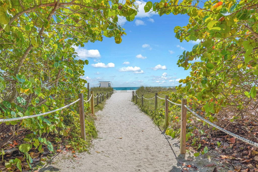 Real estate property located at 5825 Collins Ave #2E, Miami-dade, Corinthian Condo, Miami Beach, FL