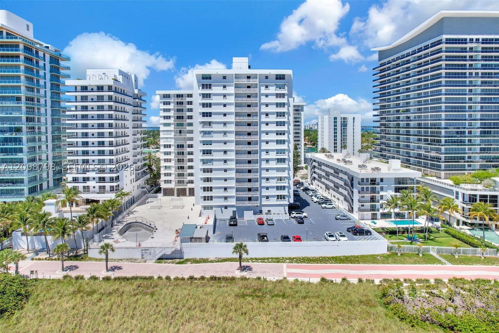 Real estate property located at 5825 Collins Ave #2E, Miami-dade, Corinthian Condo, Miami Beach, FL