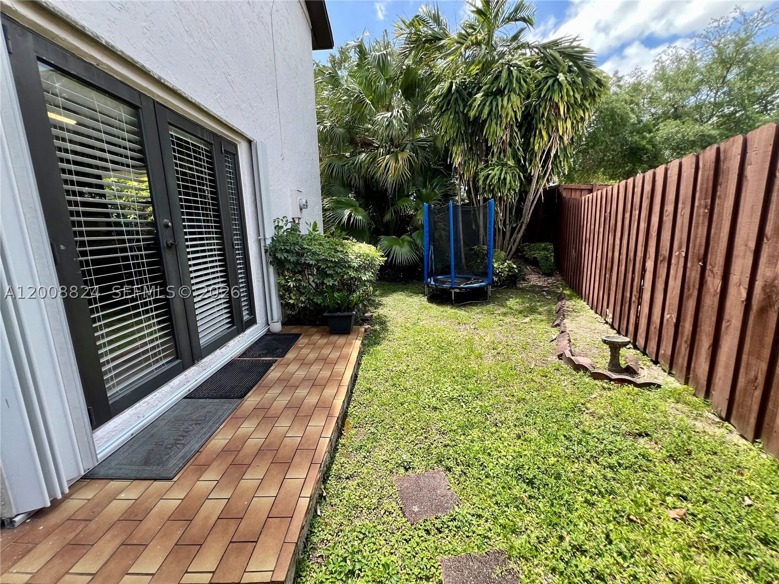 Real estate property located at 3610 113th Pl, Miami-dade, Los Paseos, Miami, FL