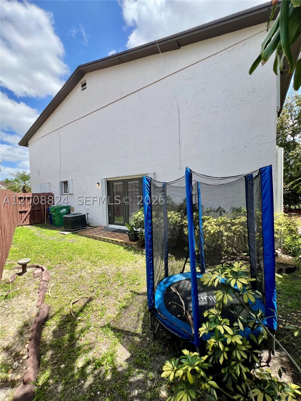 Real estate property located at 3610 113th Pl, Miami-dade, Los Paseos, Miami, FL