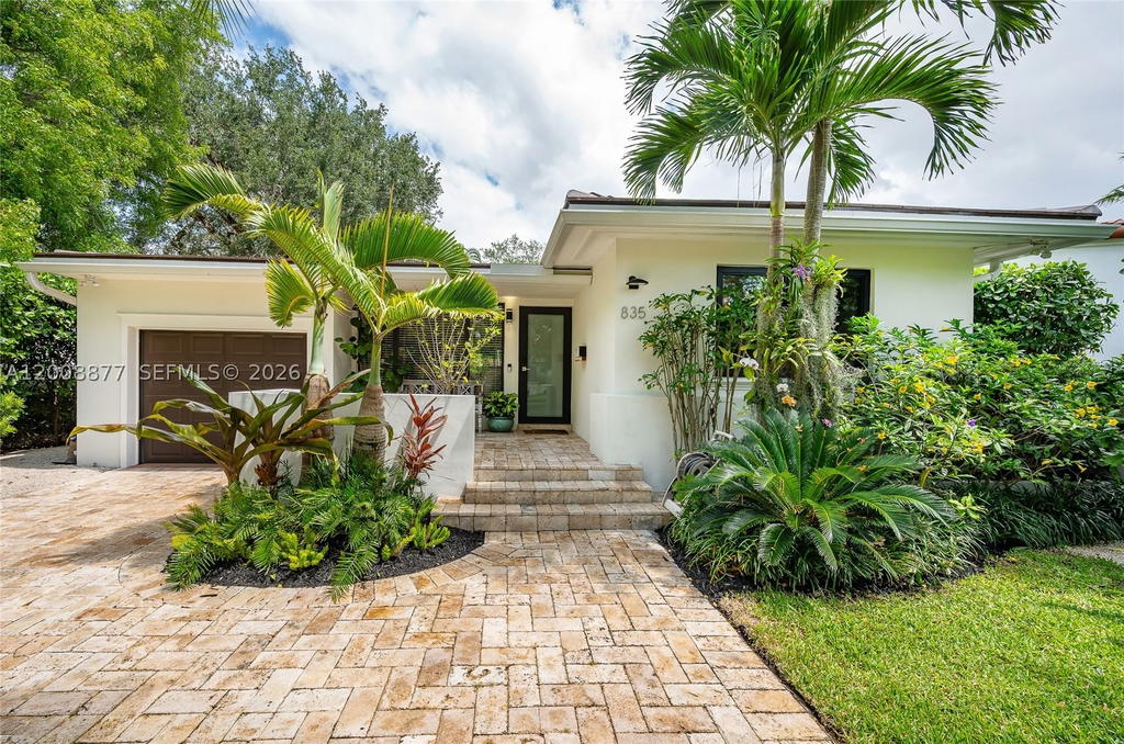 Real estate property located at 835 Malaga Ave, Miami-dade, Coral Gables Country Club, Coral Gables, FL
