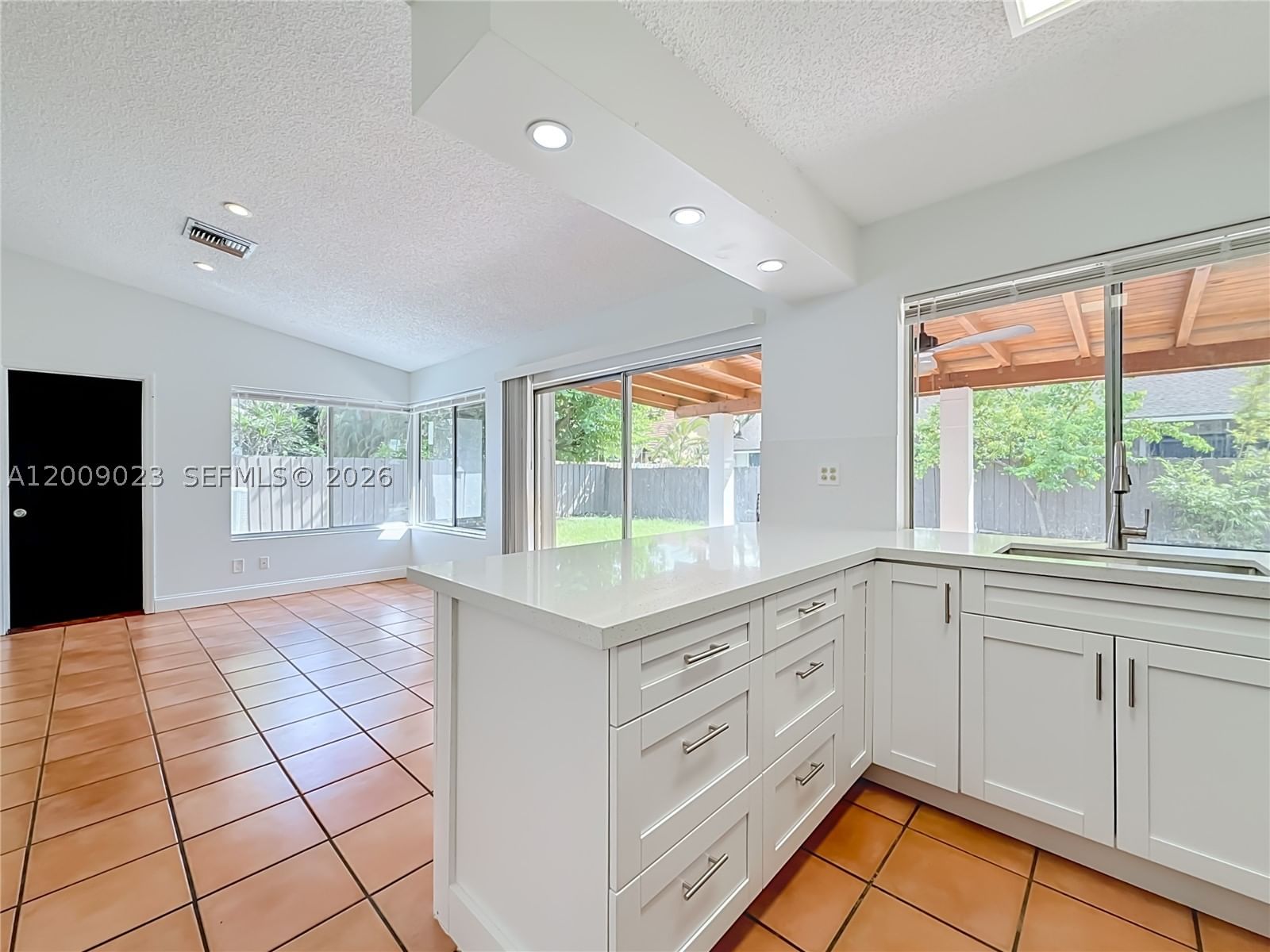 Real estate property located at 9825 132nd Ct, Miami-dade, Calusa Club Estates 5th A, Miami, FL