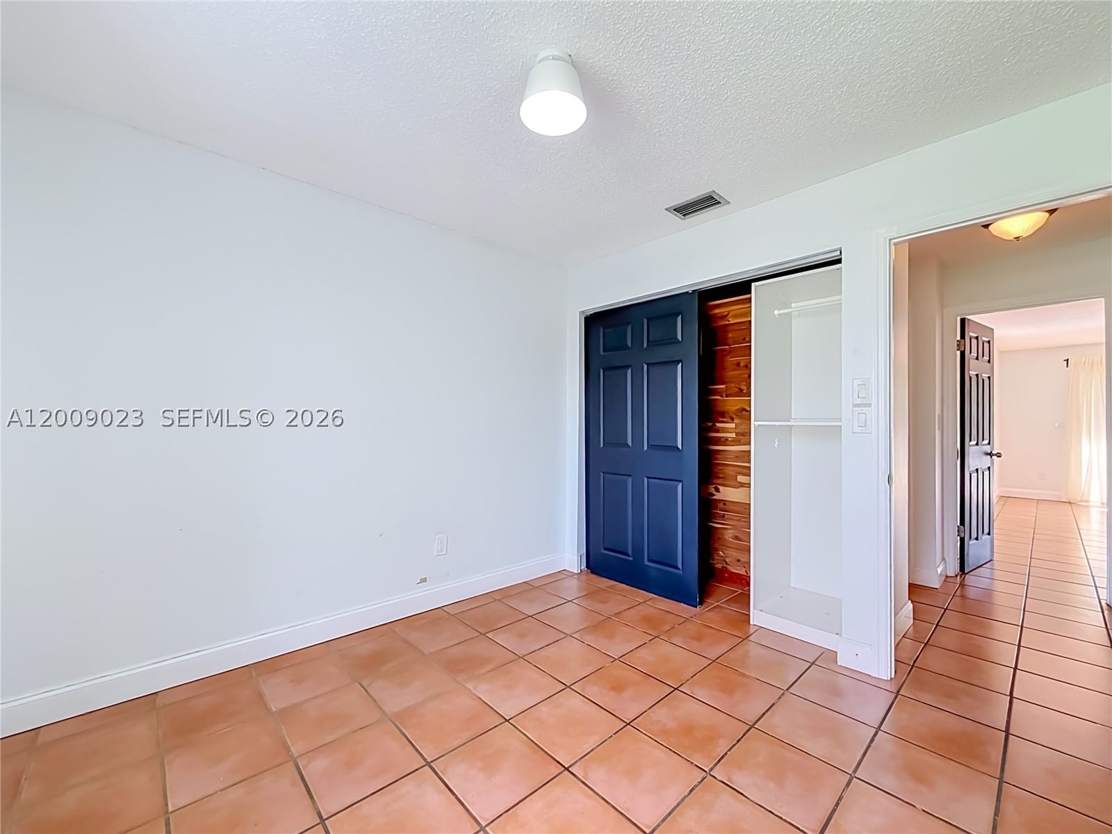 Real estate property located at 9825 132nd Ct, Miami-dade, Calusa Club Estates 5th A, Miami, FL