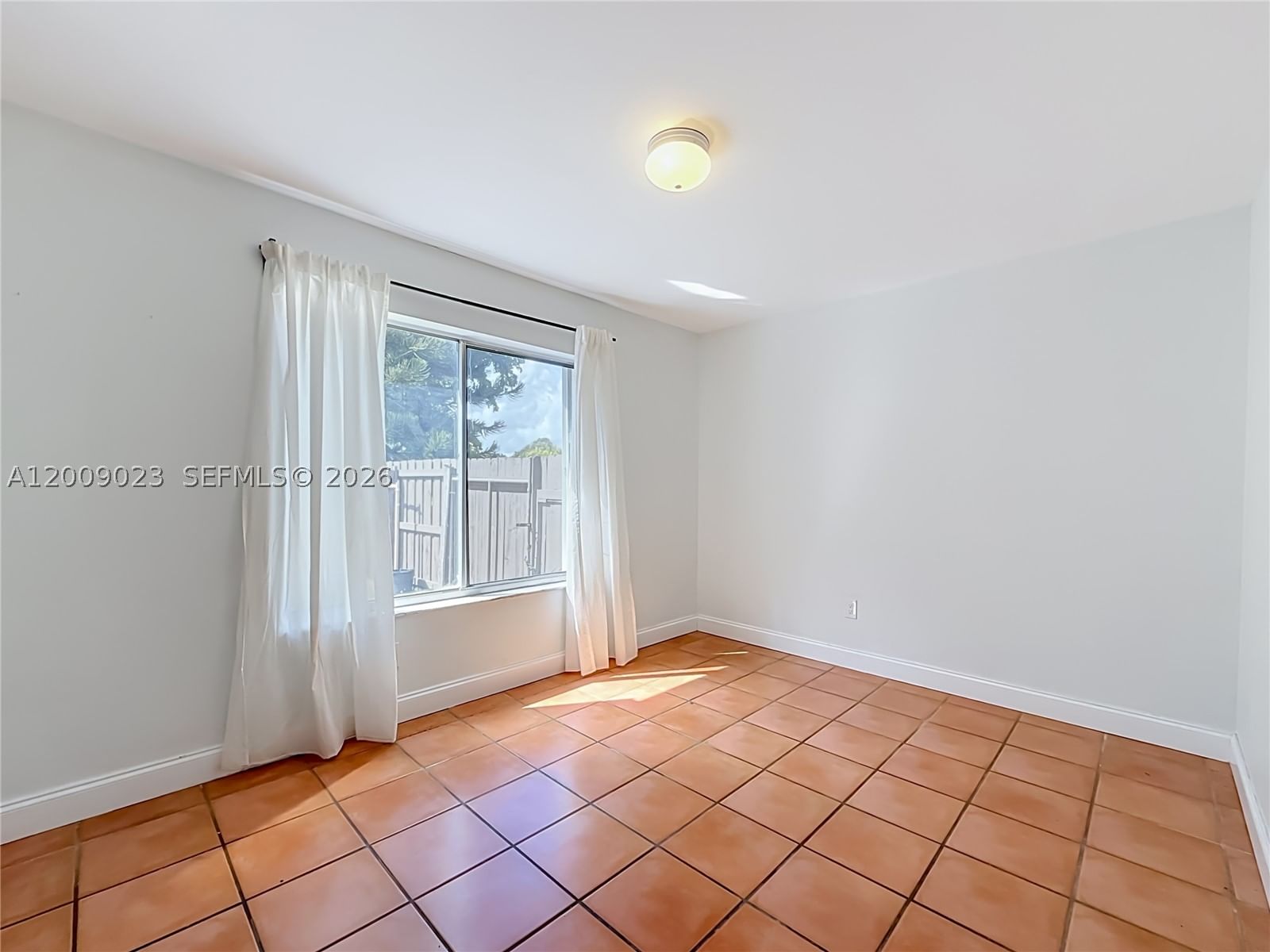 Real estate property located at 9825 132nd Ct, Miami-dade, Calusa Club Estates 5th A, Miami, FL