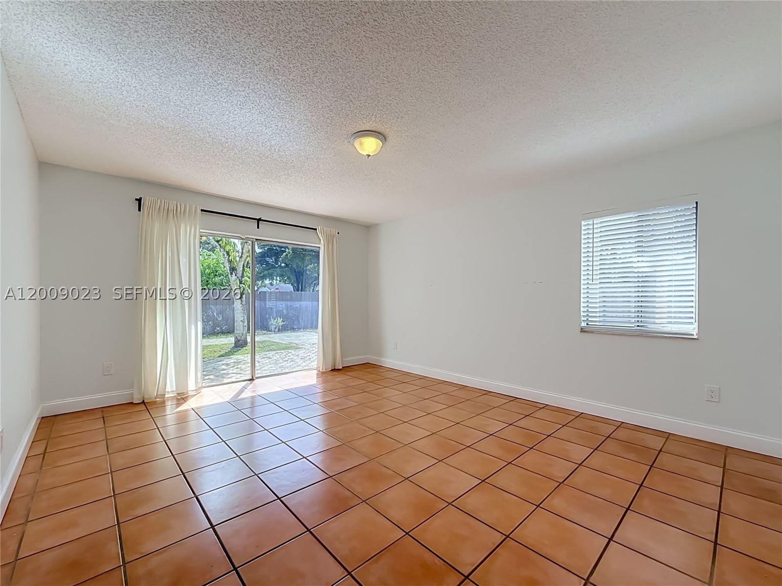 Real estate property located at 9825 132nd Ct, Miami-dade, Calusa Club Estates 5th A, Miami, FL
