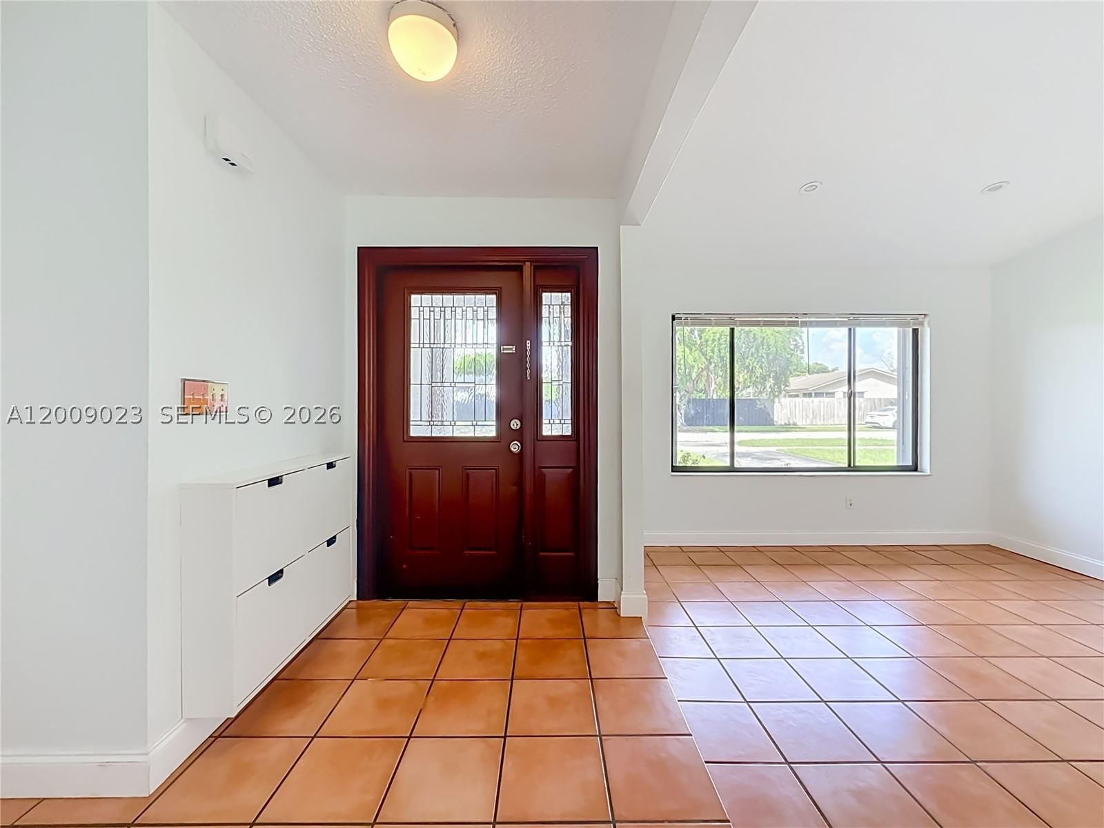 Real estate property located at 9825 132nd Ct, Miami-dade, Calusa Club Estates 5th A, Miami, FL