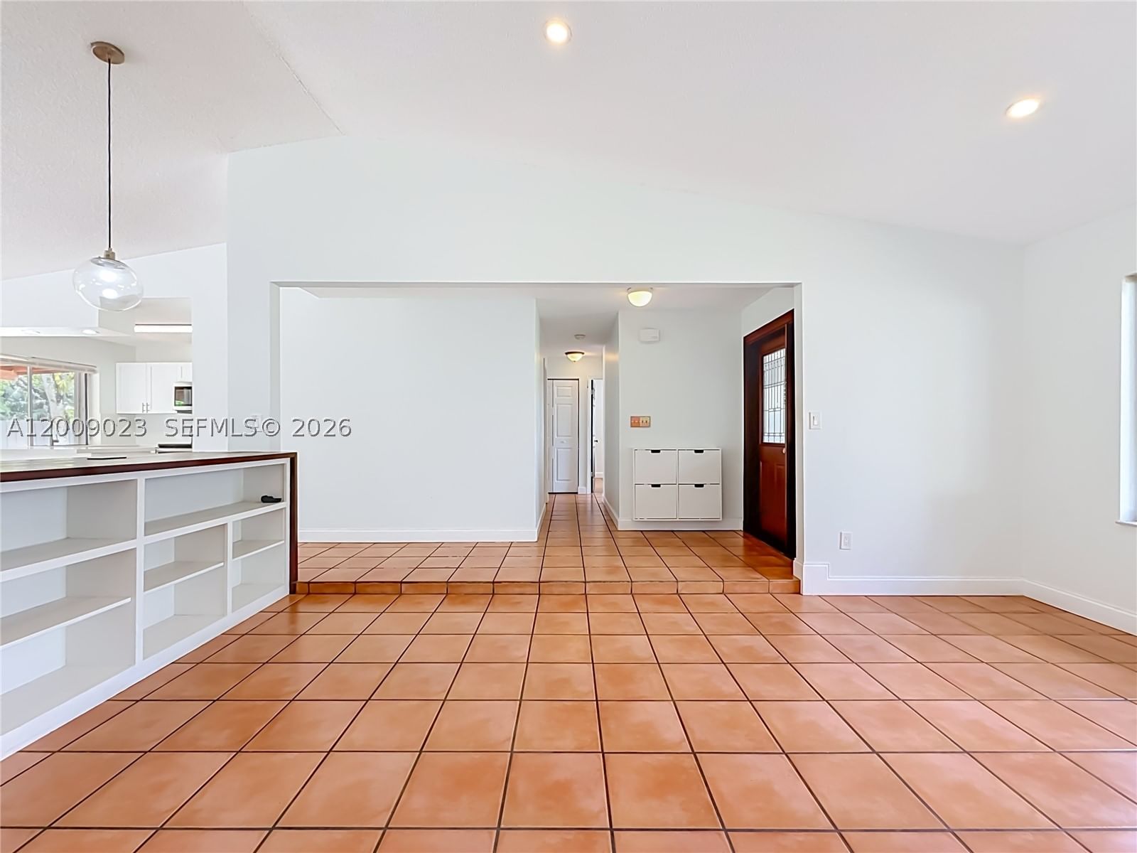 Real estate property located at 9825 132nd Ct, Miami-dade, Calusa Club Estates 5th A, Miami, FL