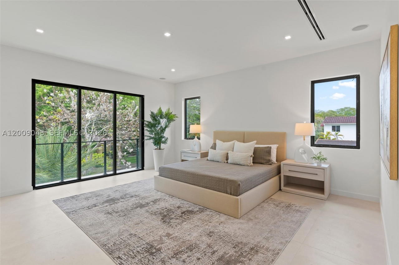 Real estate property located at 730 Zamora Ave, Miami-dade, Coral Estates, Coral Gables, FL