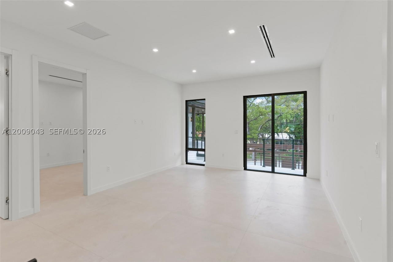 Real estate property located at 730 Zamora Ave, Miami-dade, Coral Estates, Coral Gables, FL