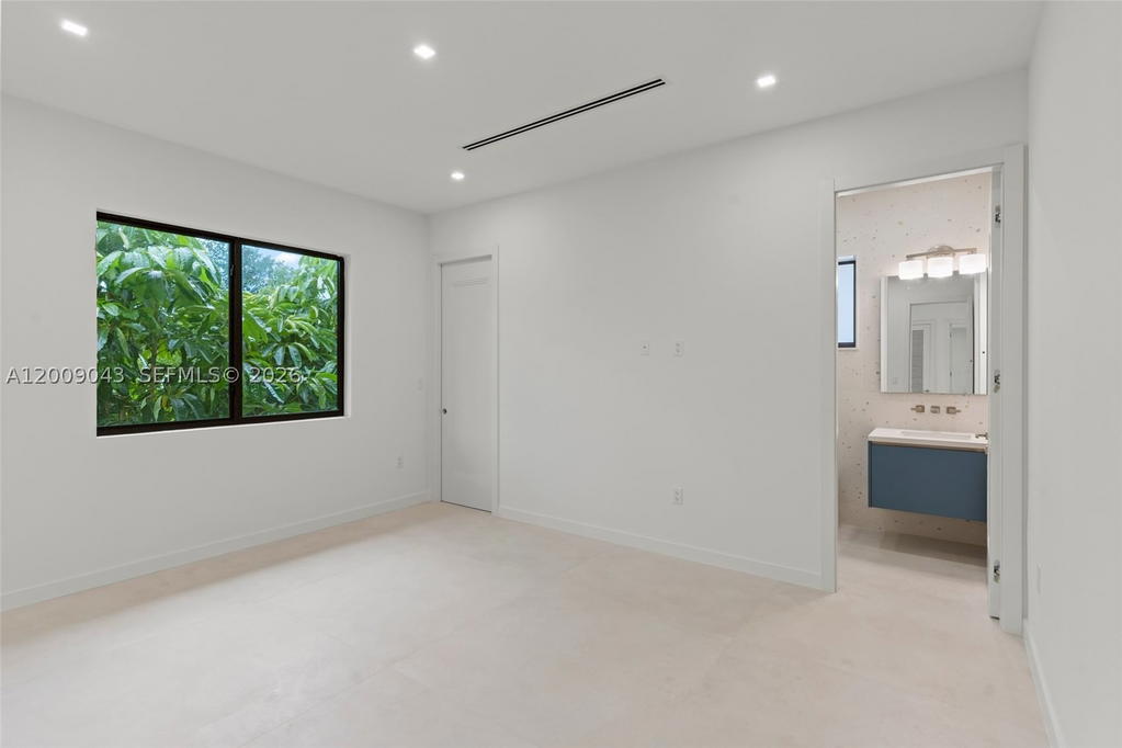 Real estate property located at 730 Zamora Ave, Miami-dade, Coral Estates, Coral Gables, FL