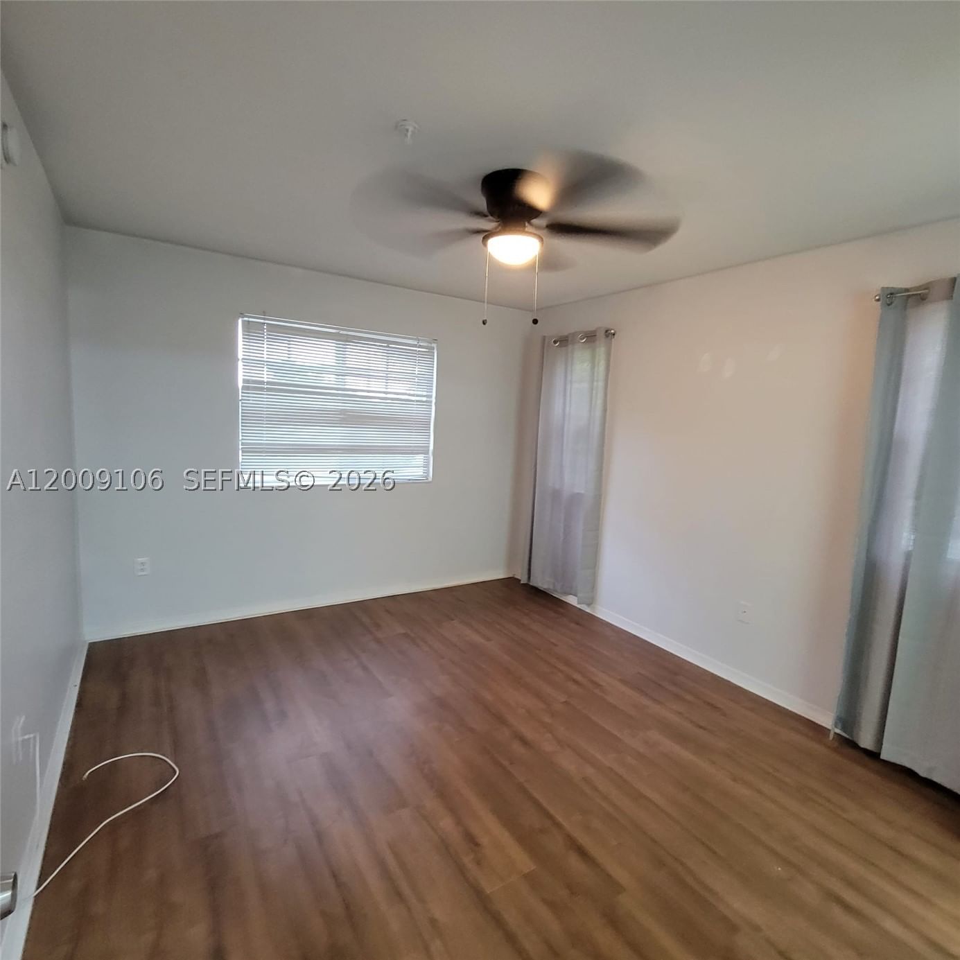 Real estate property located at 711 111th Way #301, Broward, Devonaire Condo At Pembro, Pembroke Pines, FL