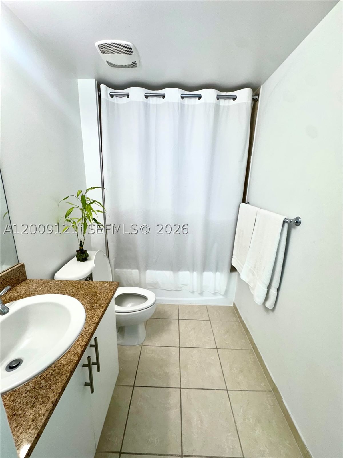 Real estate property located at 1871 S River Dr #2005, Miami-dade, Terrazas Riverpark Villag, Miami, FL