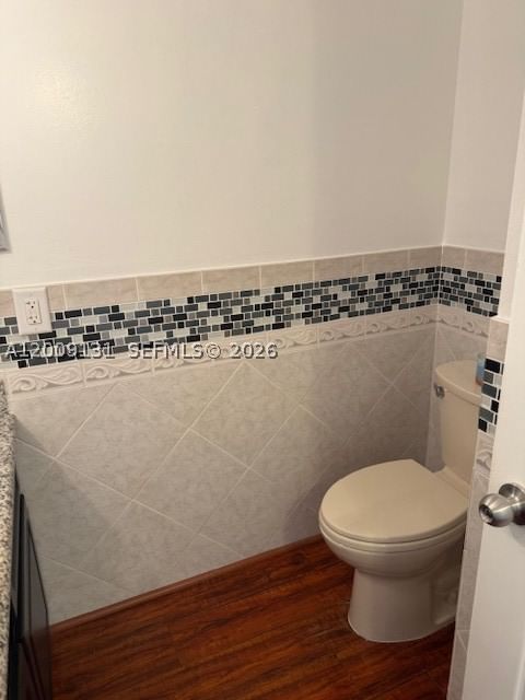 Real estate property located at 1901 Ocean Dr #207, Broward, Darby Hall Apts Condo, Hollywood, FL