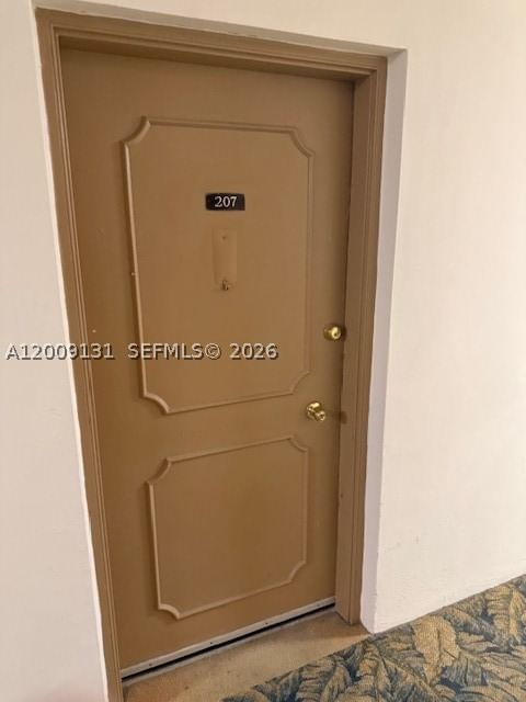 Real estate property located at 1901 Ocean Dr #207, Broward, Darby Hall Apts Condo, Hollywood, FL