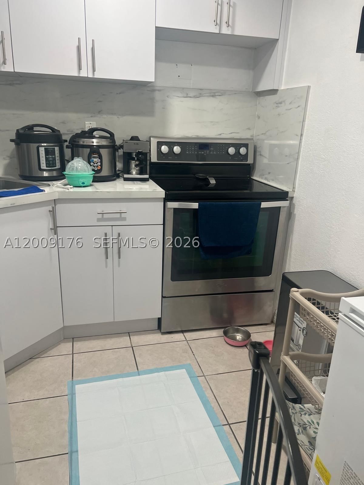 Real estate property located at 801 47th Ave #503W, Miami-dade, Yolanda Villas Condo, Miami, FL