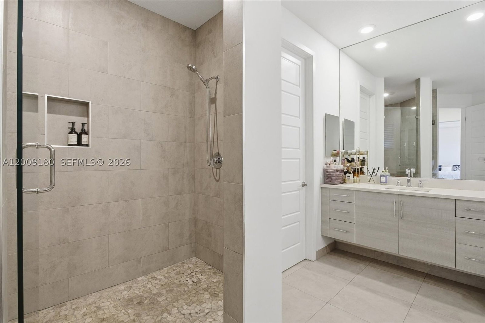Real estate property located at 10870 Windward St, Broward, Cascata At Miralago, Parkland, FL