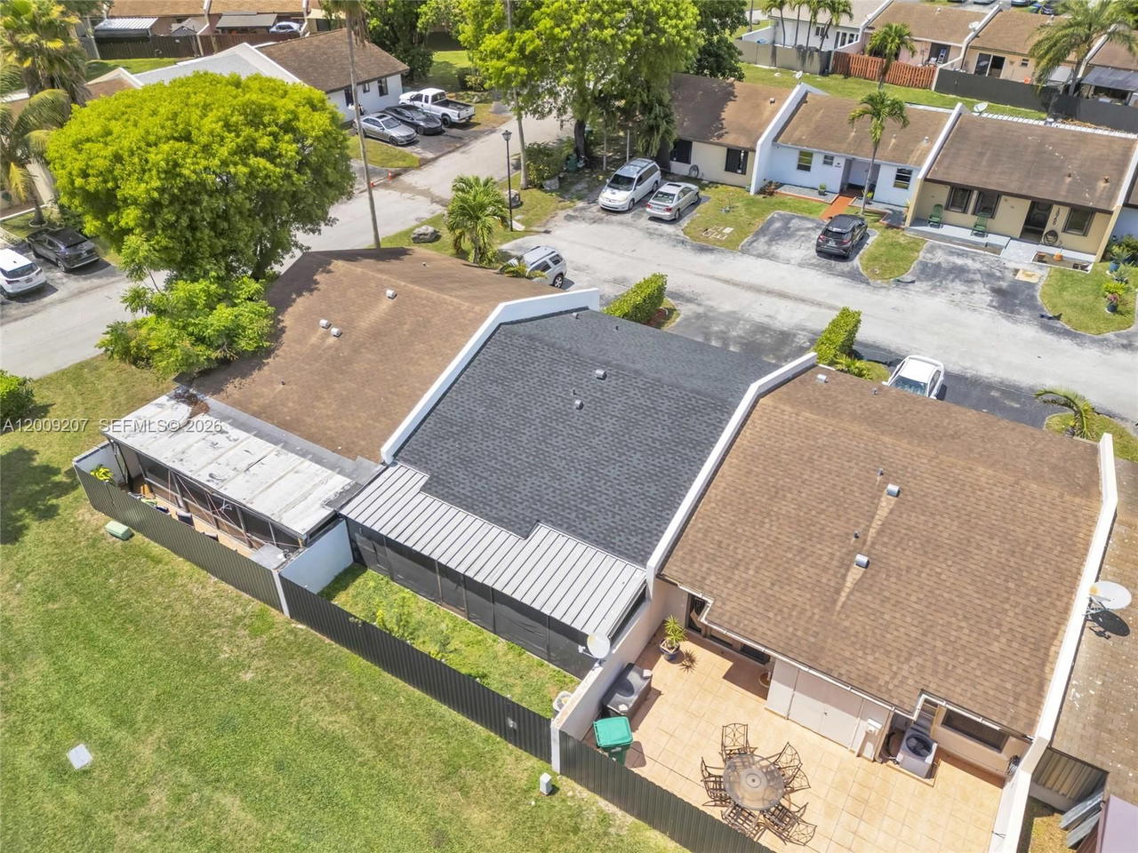 Real estate property located at 13756 54th Ter, Miami-dade, Bent Tree Sec 1, Miami, FL