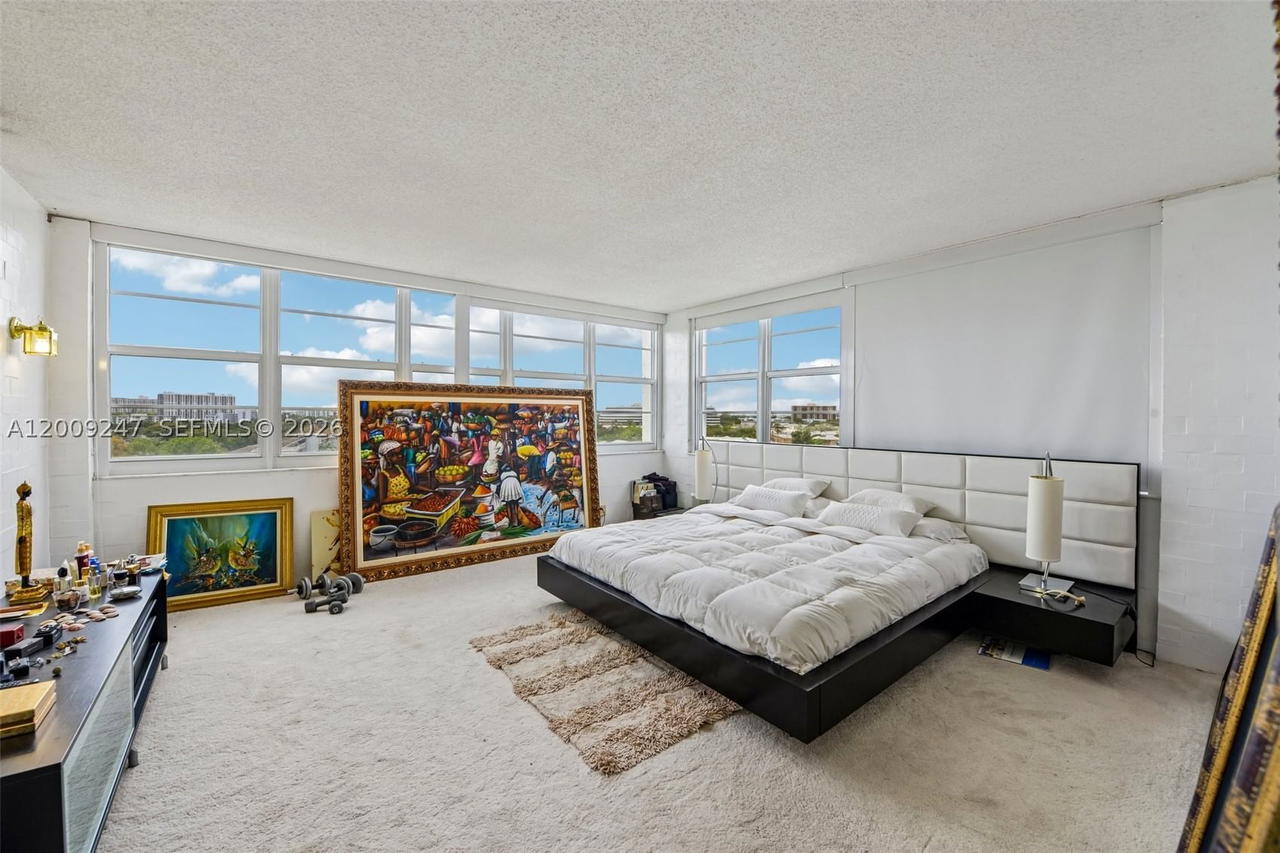 Real estate property located at 2100 Sans Souci Blvd B706, Miami-dade, Bayview Towers Condo Sout, North Miami, FL