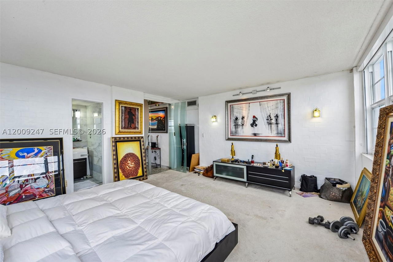 Real estate property located at 2100 Sans Souci Blvd B706, Miami-dade, Bayview Towers Condo Sout, North Miami, FL