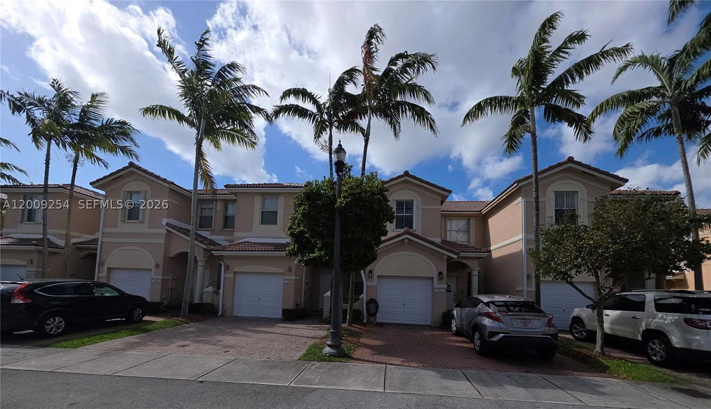 Real estate property located at 12454 123rd St, Miami-dade, Kendall Breeze, Miami, FL