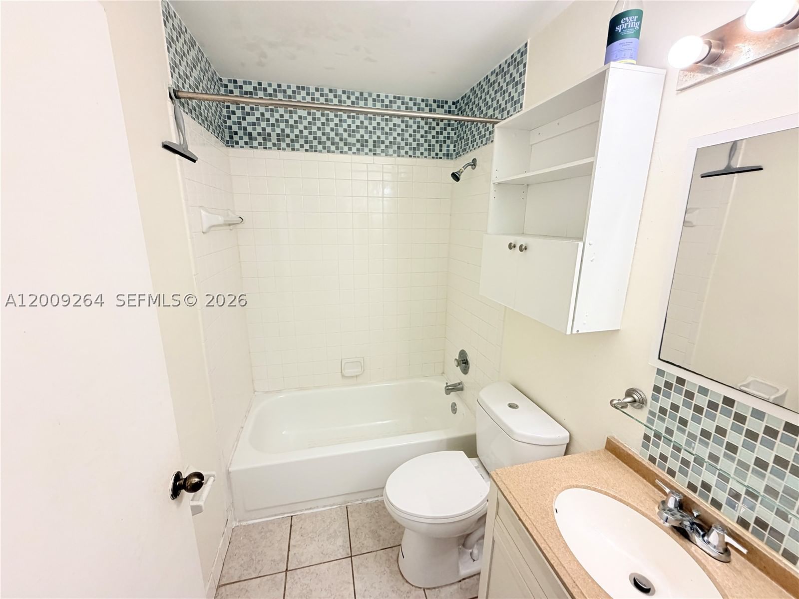Real estate property located at 3453 44th St #201, Broward, Summer Lake, Oakland Park, FL
