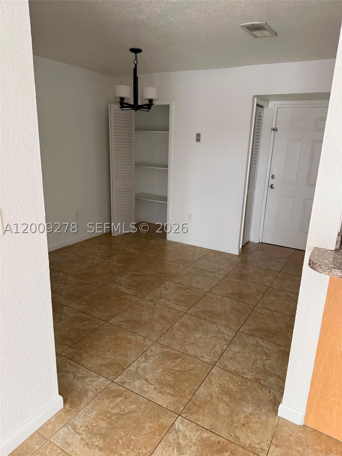 Real estate property located at 8425 8th St #306, Miami-dade, Visions At Fountainbleau, Miami, FL