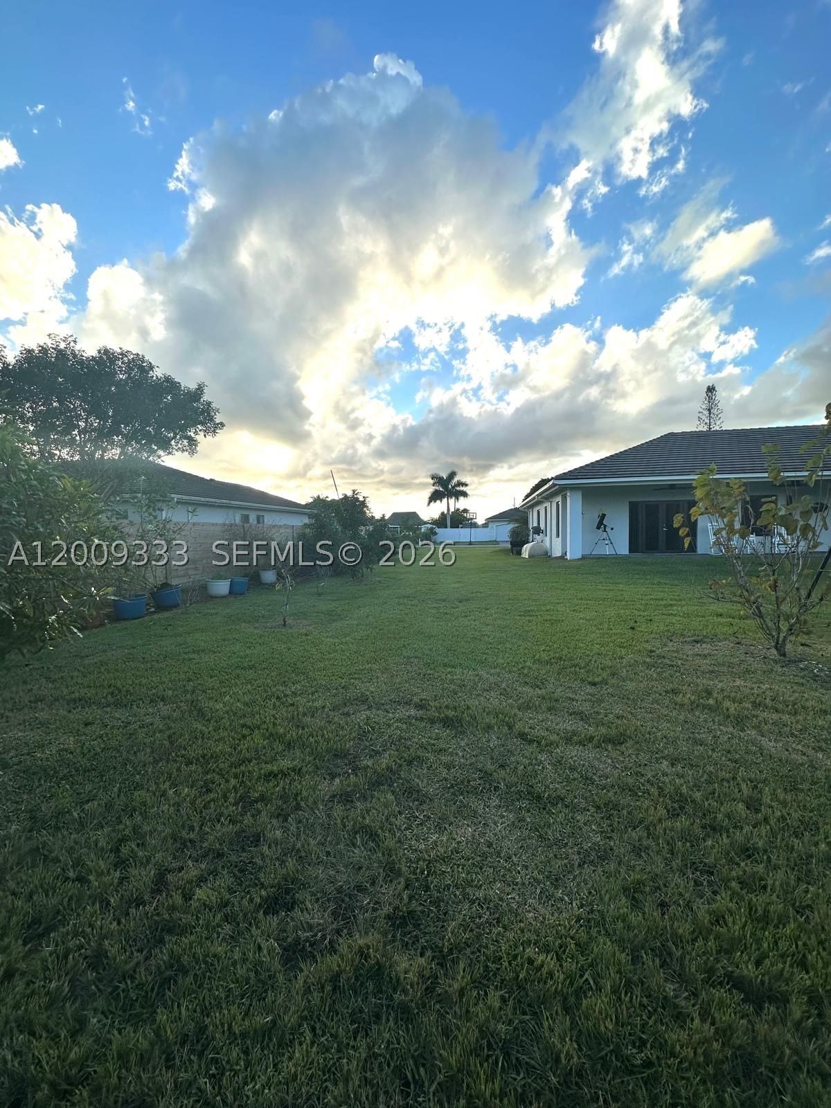 Real estate property located at 32151 196th Ave, Miami-dade, Roland Heights, Homestead, FL