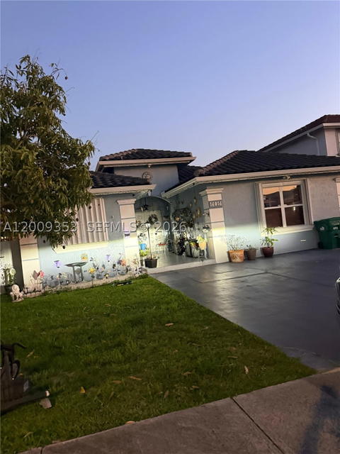 Real estate property located at 16016 66th Ter, Miami-dade, Lake Venetian, Miami, FL